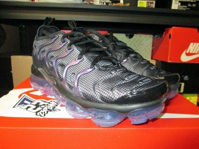 nike vapormax plus black aluminum