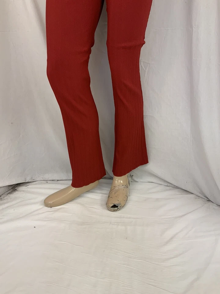 Pantalones Poleci Talla 6 Rojo Informal Frente Plano Hechos en EE. UU. Usados Una Vez YGI N2-566 Foto 4 de 4