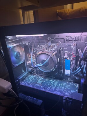 HP omen 25l gaming pc desktop 16 gb ram,r7 3700x cpu, Rx-5700gpu 