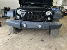 Used Front Bumper Assembly Front Fits 2017 Jeep Wrangler Fog Lamps Wtow Hook F Used Front Bumper Assembly Front Fits 2017 Jeep Wrangler Fog Lamps Wtow Hook F