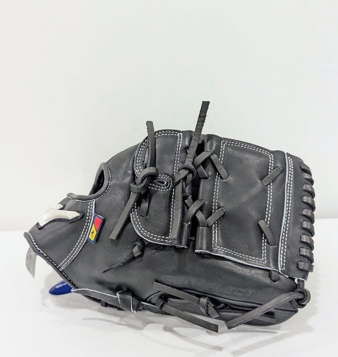 Mizuno 12 Size Pitcher Baseball Softball Gloves & Mitts for sale