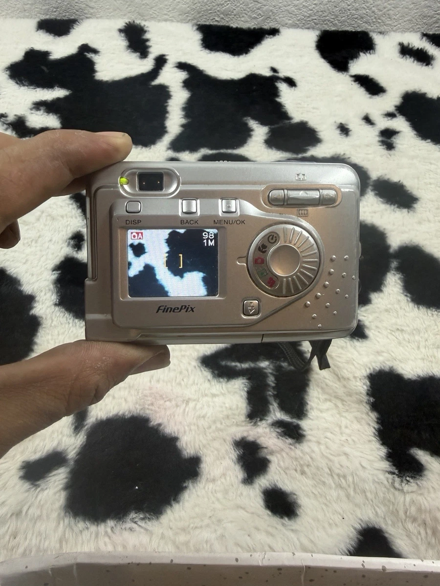 Fujifilm FinePix A303 Digital Cameras for Sale | Shop New & Used