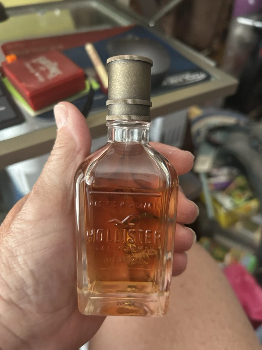 Preços baixos em Fragrâncias Hollister California Água de colônia