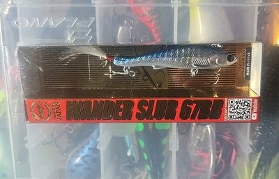 LUCKY CRAFT Wander Slur 67BB Color: Zebra Aurora Black Finesse FFS Scoping Bait