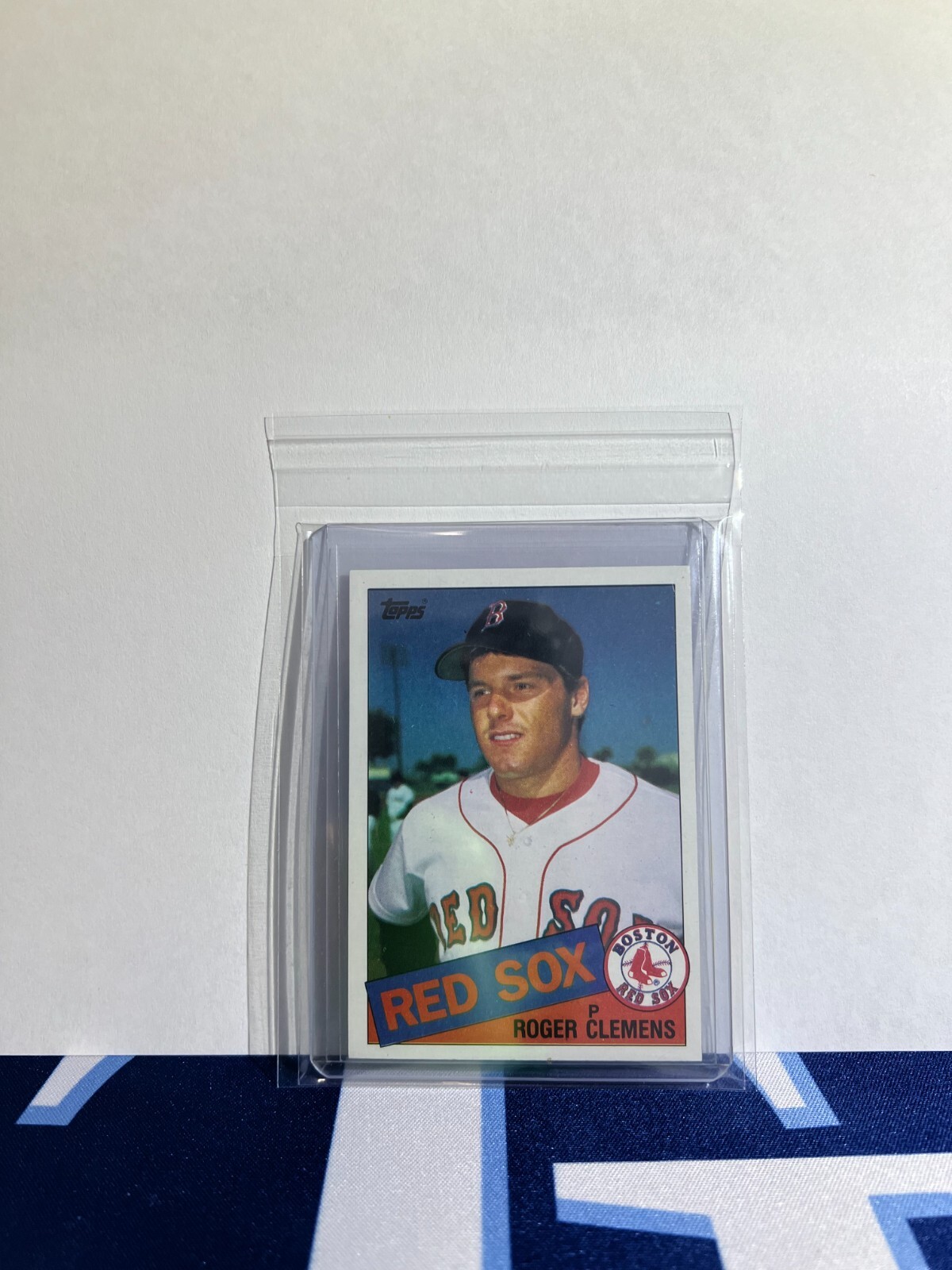 1985 Topps - Roger Clemens #181 (RC) - Clean card with sharp corners