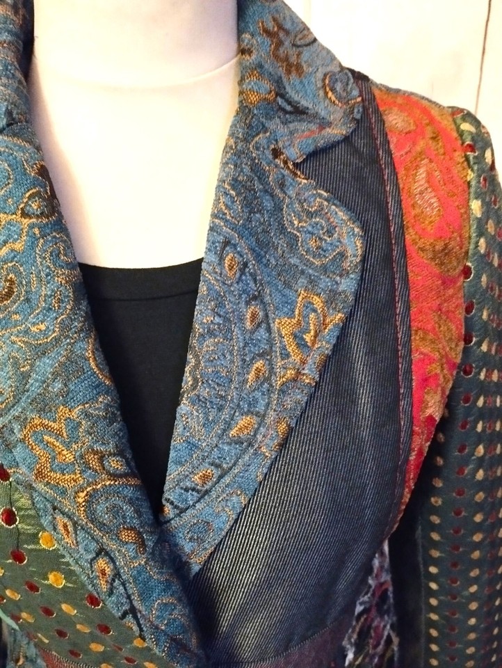 LULU H PATCHWORK JACKET BROOCH VELVET DENIM BUTTONS JEWELRY SIZE M OR