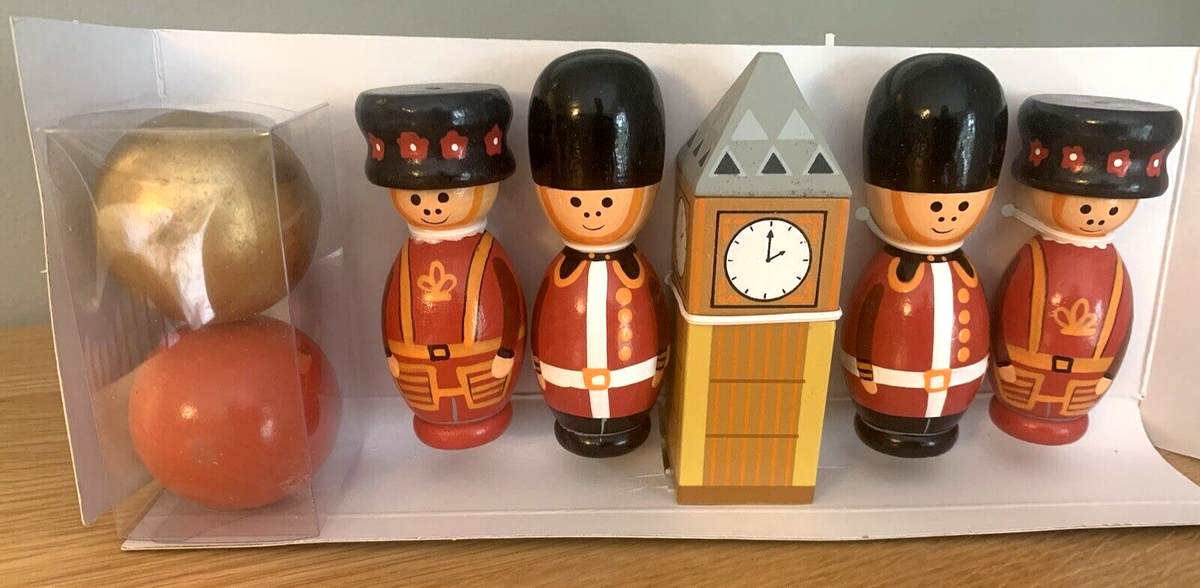 Orange Tree Toys London – Gioco Dei Birilli In Legno Per Bambini, 6 Pezzi Colorati Con 2 Palline, Vernice Atossica, Dai 3 Anni
