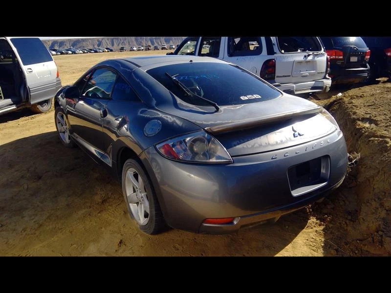 Pinza de freno de disco trasera derecha usada se adapta a: Mitsubishi Eclipse 2006 trasera 2,4 L trasera Foto 3 de 4