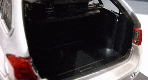 BMW 3-Series Touring (F31) 2014 Glaciar Silver 1:43 Paragon Dealer Edition - Picture 18 of 24