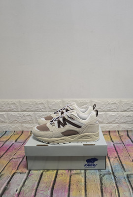 Karhu Fusion 2.0 Lifestyle Schuhe UK 5,5 Unisex UVP 130£ Turtledove / Cappuccino