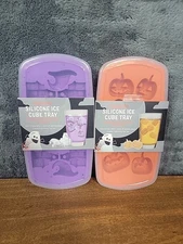 Haunted Silocone Ice Cube Tray Set Of 2 Pumpkin And Haunted House