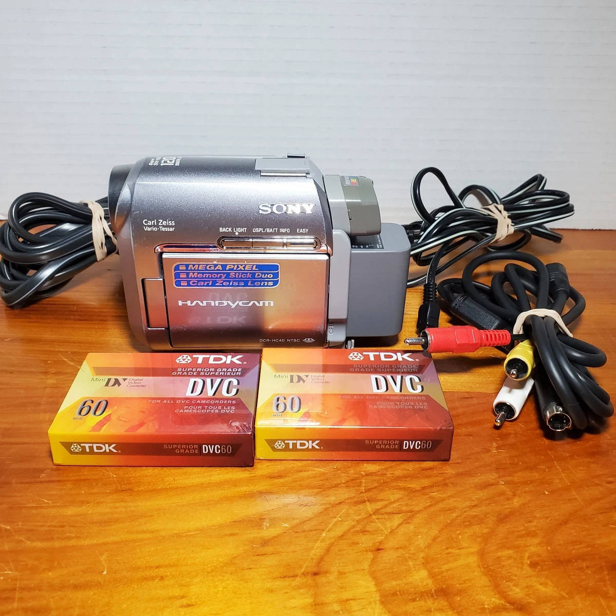 Preços baixos em Filmadoras Sony minidv 120x Zoom Digital | eBay