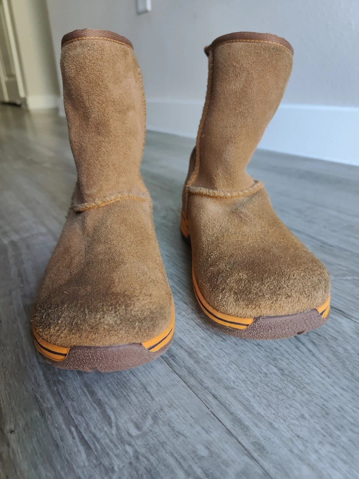 UGG Waterproof Boots Size 3 Kids Youth Brown Winter Snow Leather - Image 4 of 4