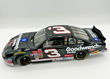 Dale Earnhardt 3 GM Goodwrench Service Plus 2001 Chevy Monte Carlo Action 1:18