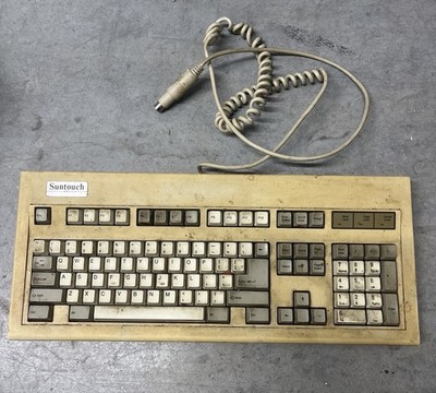 Vintage SIIG SUNTOUCH K101 WIRED KEYBOARD UNTESTED / FOR PARTS
