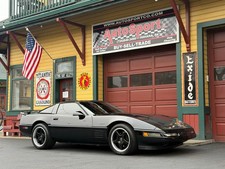 1993 Black Chevrolet Corvette   | C4 Corvette Photo 1