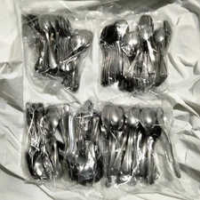 40x4 Plastic Silver Color Disposable SPOONS 160 pcs