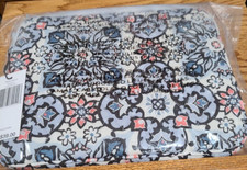 NWT Vera Bradley Tablet Sleeve in Libson Medallion signature cotton material 