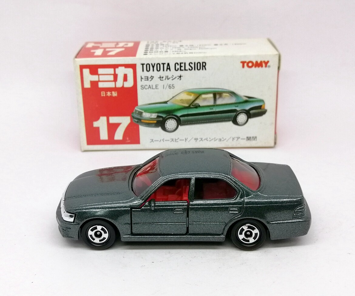 TOMICA 17 TOYOTA CELSIOR 1/65 TOMY NEW DIECAST CAR MADE IN JAPAN