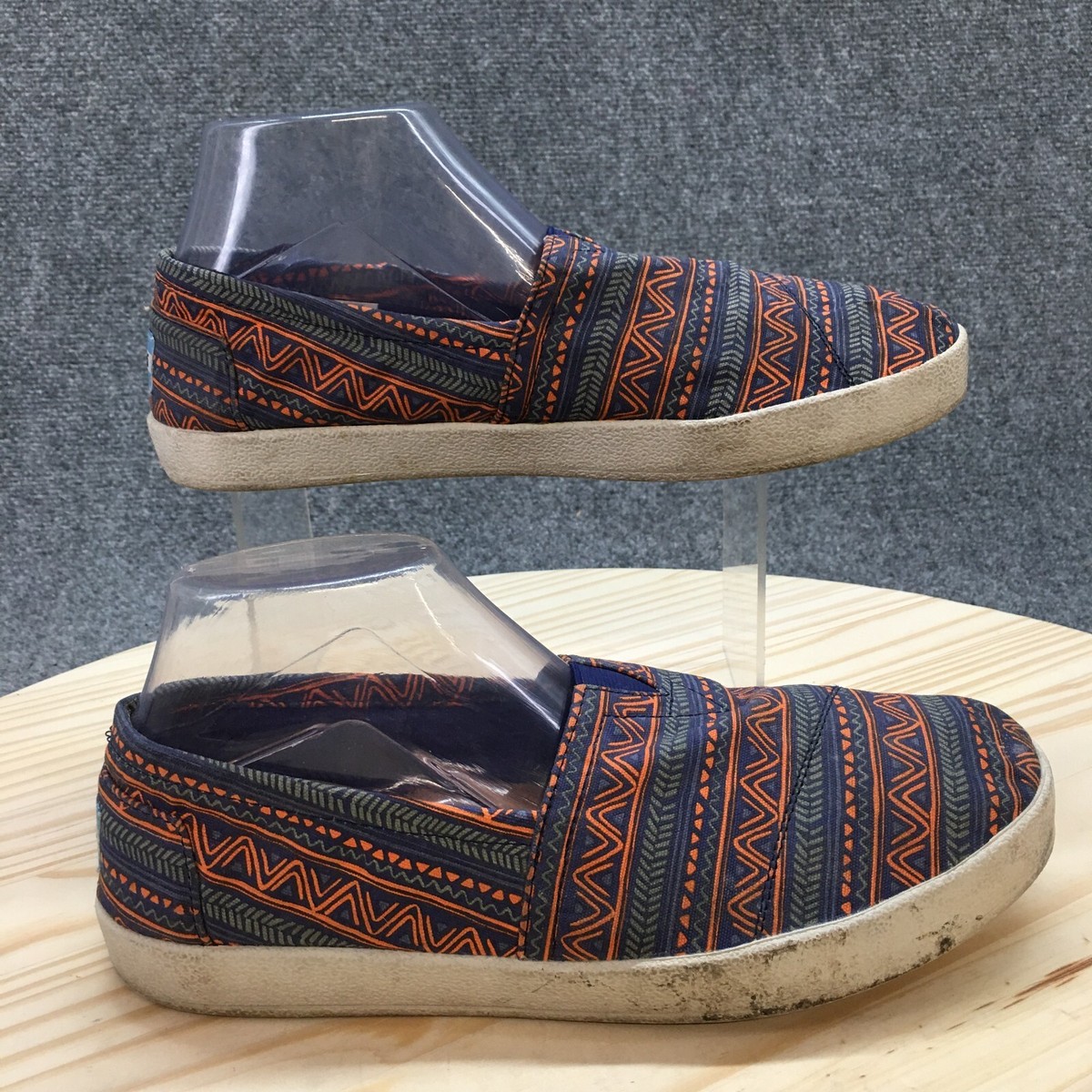 Toms Avalon Slip On Sneakers Men\'s Size 9.5 Black Canvas Casual Comfort Shoes Baja 2.0 Black and Black Legacy Canvas Slip On Sneaker  main image 4