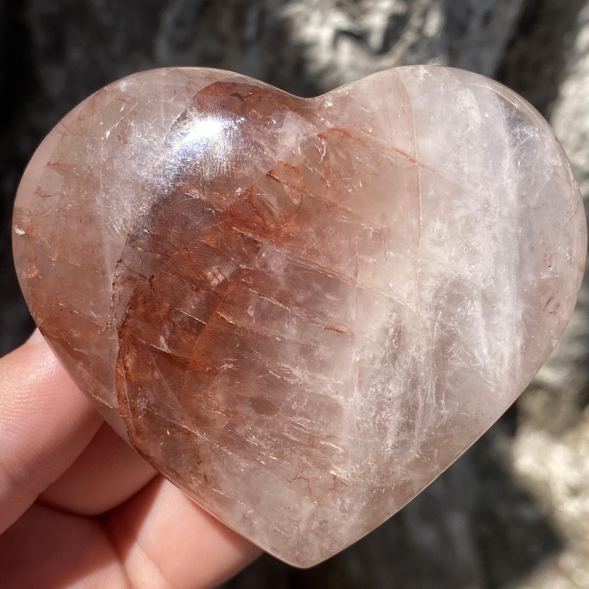 189g Natural Pink Phantom Quartz Heart Crystal Quartz Healing