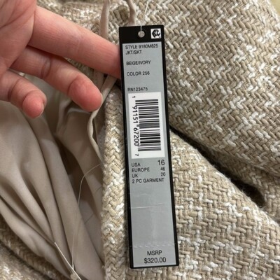 NWT Tahari MSRP $320 Metallic Tweed with Fringe Skirt Suit Beige