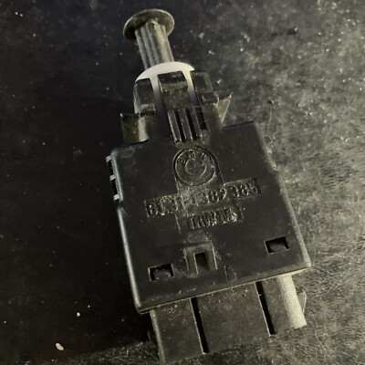 BMW Stop BRAKE Light Switch E30 E36 61311382385