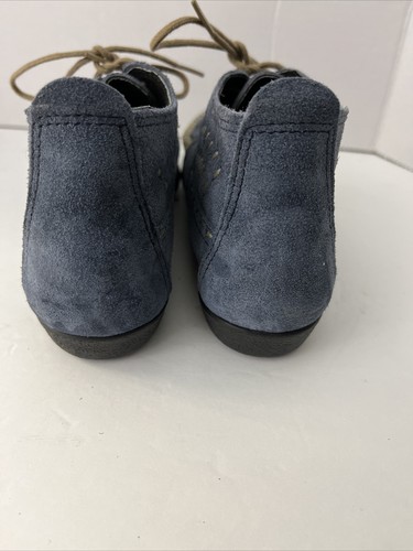 Minnetonka Boots Womens 5.5 Blue Chukka Ankle Bootie Lace Up Suede Moccasin - Picture 4 of 6