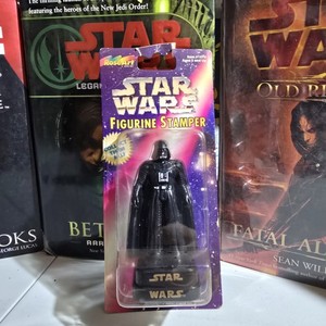 STAR WARS FIGURINE STAMPER DARTH VADER.