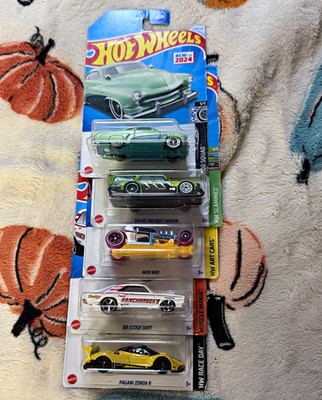 Hot Wheels 2024 5-Car Diecast Lot Volvo 240 Drift Wagon, Mod Rod, Zonda R