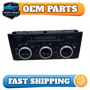 Lexus IS300 01-05 OEM Climate Control Unit 8865053010 Original Good