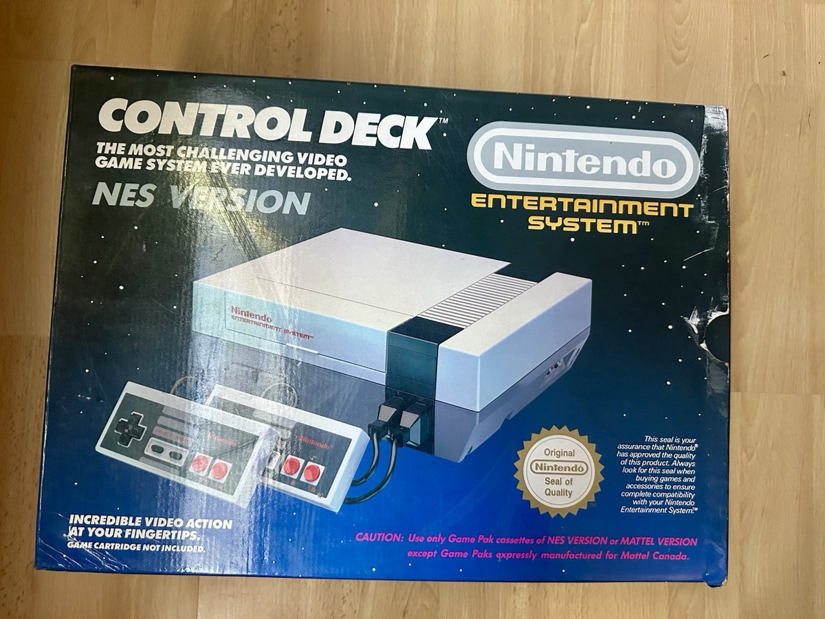 Nintendo NES Control Deck Boxed – Near Mint Complete – Rare
