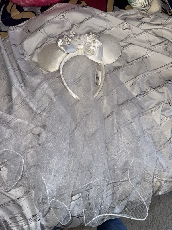 Disney Parks Bride Minnie Mouse Ears Headband -and they lived happily ever after