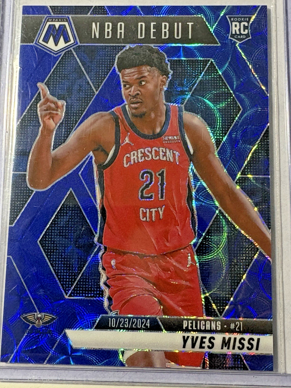 Yves Missi 2024-25 Panini Mosaic Mosaic International Blue #255 NBA Debut /35