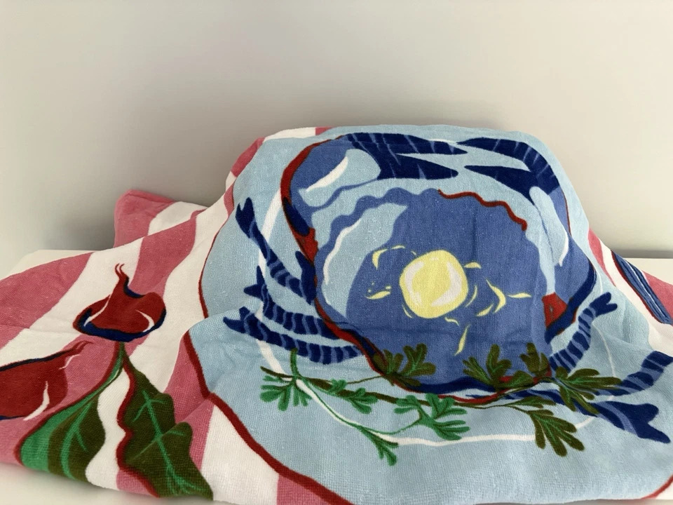 Vera Bradley NWT Beach Towel LOBSTER CLAUSE WHITE Seafood/Crab - Image 3 of 4