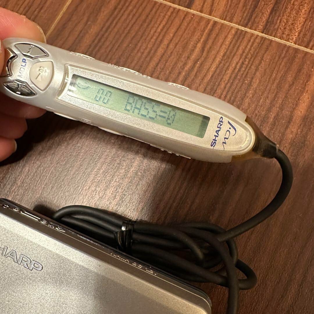 SHARP シャープ MD-ST700 MDプレーヤー 1900 Amazon | SHARP シャープ MD-ST700-Z コバルト ポータブルミニ