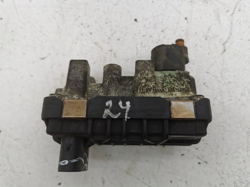 Mercedes-Benz E W211 2005 Turbo Turbolader Stellmotor 6NW008412 AMD134989