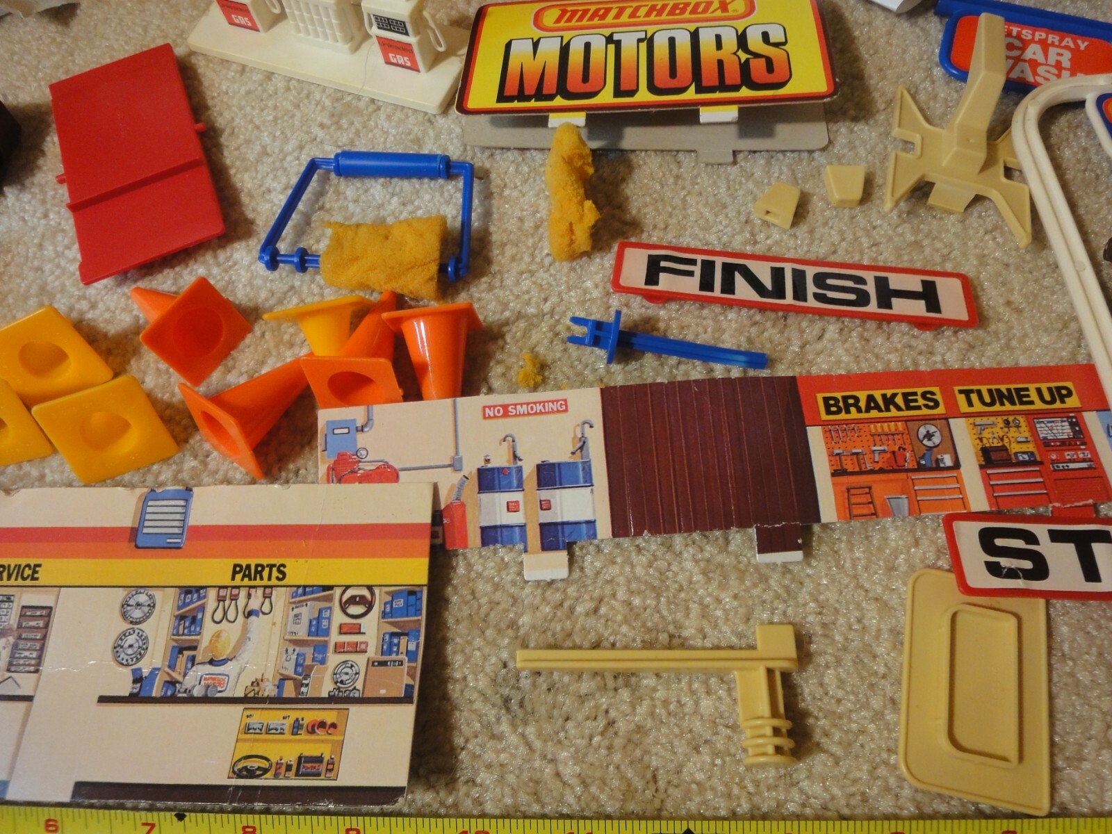 Vintage Matchbox play set parts, pieces lot. Signs, ramps, elevator