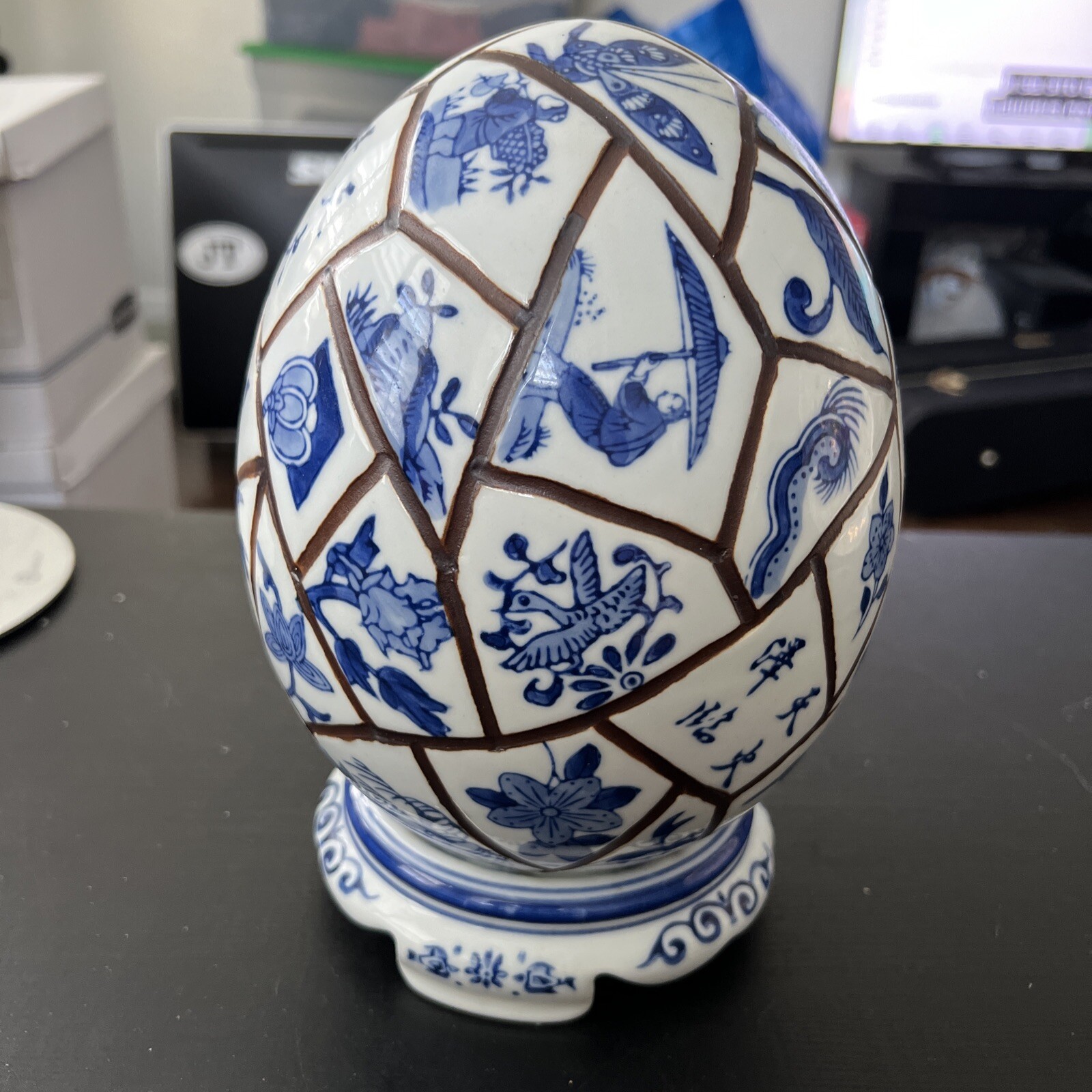Picture 4 of 12