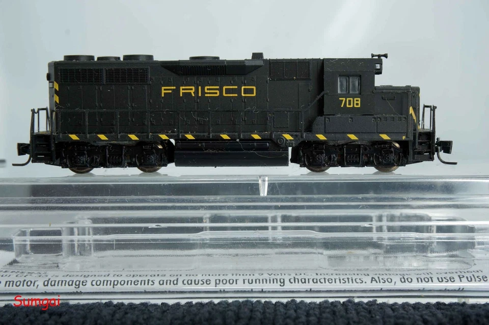 MTL 981 01 141 FRISCO St. Louis-SF GP35 Loc Z Scale Z Gauge Micro-Trains Line - Image 2 of 3