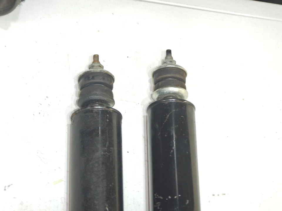 NAPA for Jeep Wrangler TJ ZJ XJ 93-06 Front Rear Shock Absorber Set 738012 Foto 4 de 4