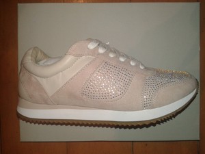 carvela trainers pink