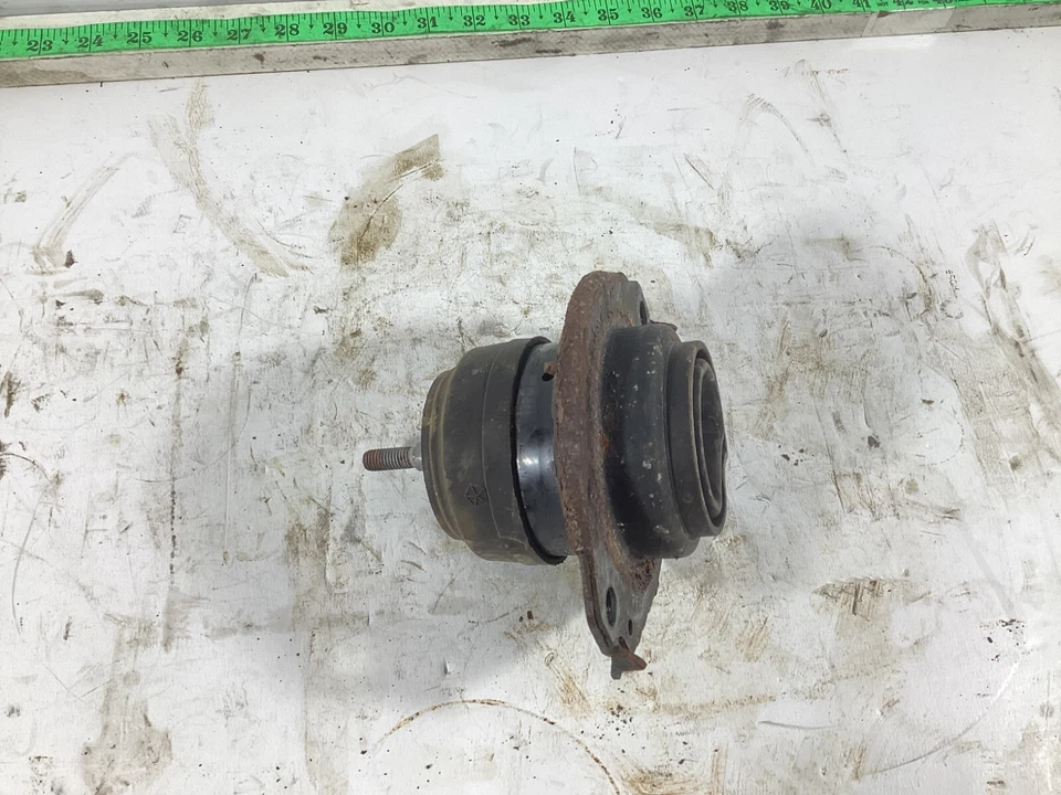 2011 - 2014 Dodge Charger Front Engine Mount Bracket 05090140AG OEM. - Image 4 of 4