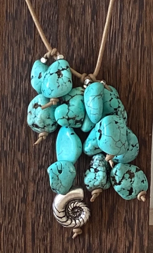 "Collar Statement Lucky Brand imitación turquesa trozos plata concha cuerda bronceada 20"" L" Foto 3 de 4