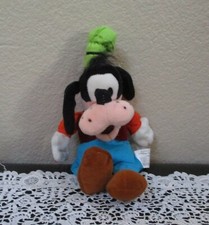 Disney Goofy Beanbag Plush 9-1/2"