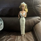 Vintage 1976 Mattel SuperSize Super Star Barbie Doll 18”