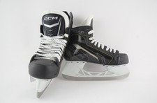 CCM A27 Ice Hockey Skates Intermediate Size 5 Regular 1031-7002 