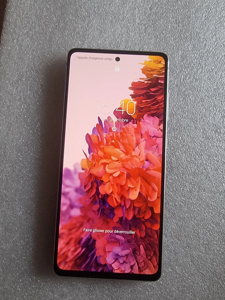 samsung galaxy s20 fe 5g très bon état - Photo 2/4