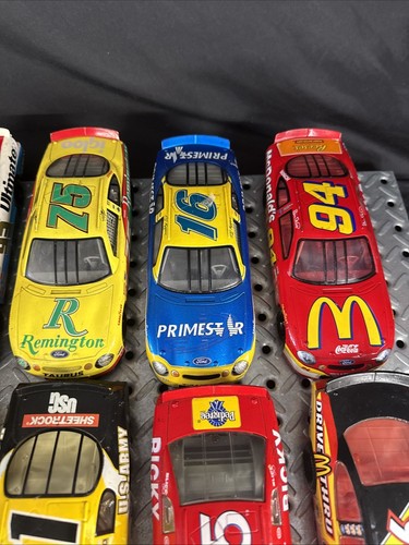 Racing Champions 1/24 Ward Burton Dodge R/T #22 Caterpillar Car - Picture 7 of 14