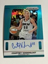 2025 Panini Prizm WNBA Basketball Teal Courtney Vandersloot #d/35 Auto Sky 